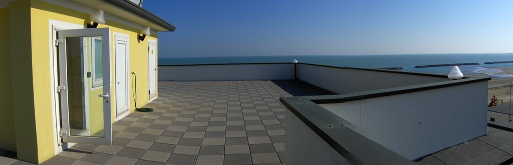 Sun Beach Residence Rimini Eksteriør billede