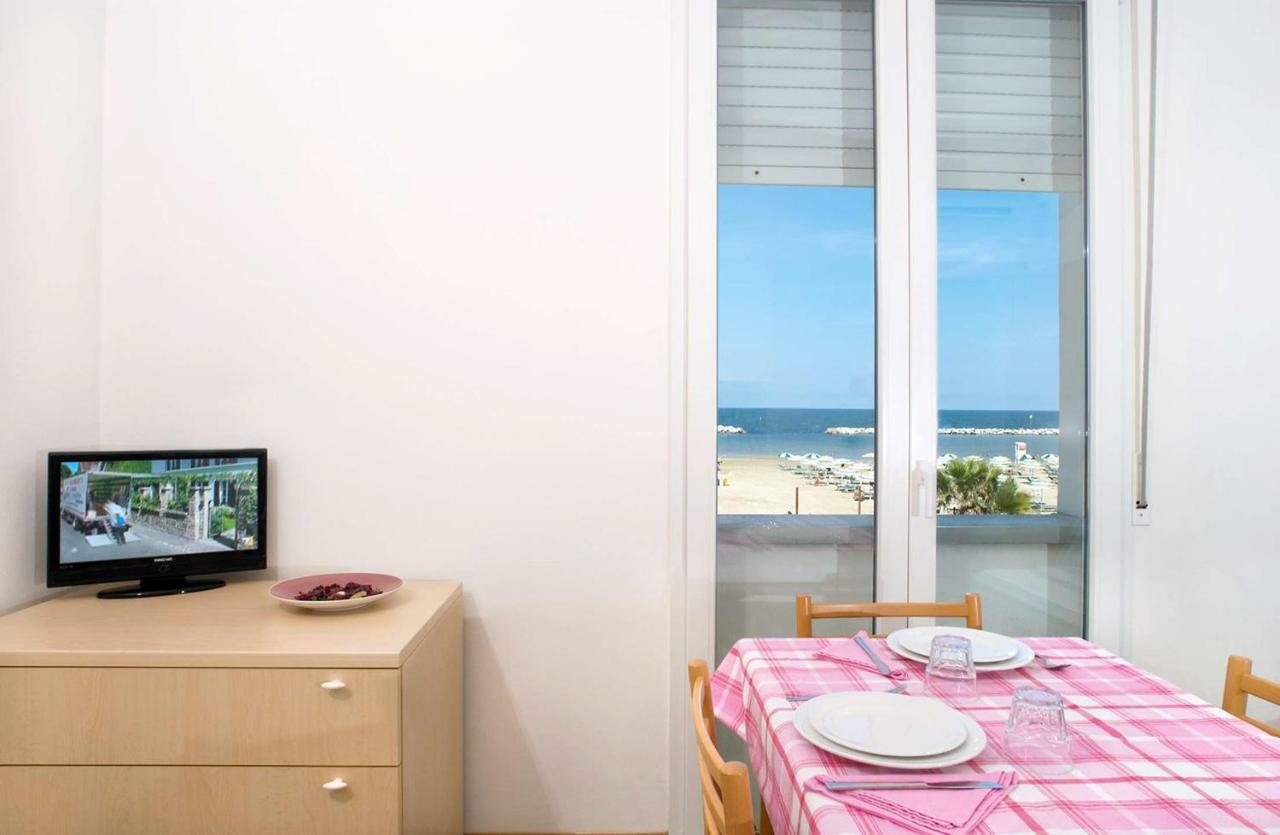 Sun Beach Residence Rimini Eksteriør billede
