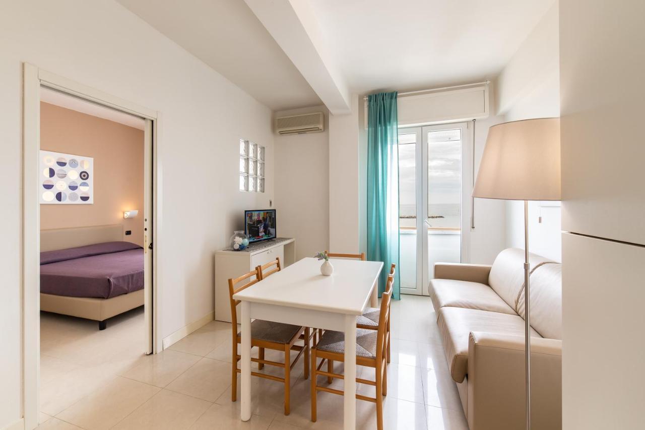 Sun Beach Residence Rimini Eksteriør billede